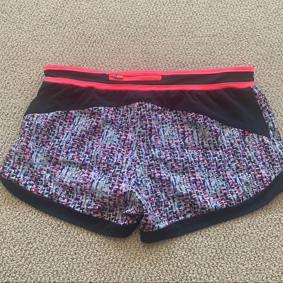 Fabletics Workout Shorts - Picture 4 of 6